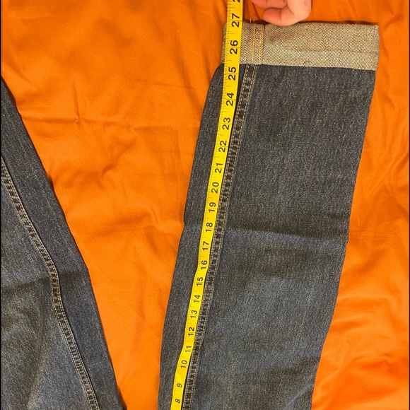 ‘97 Levi’s 550 Jeans - Picture 4 of 5